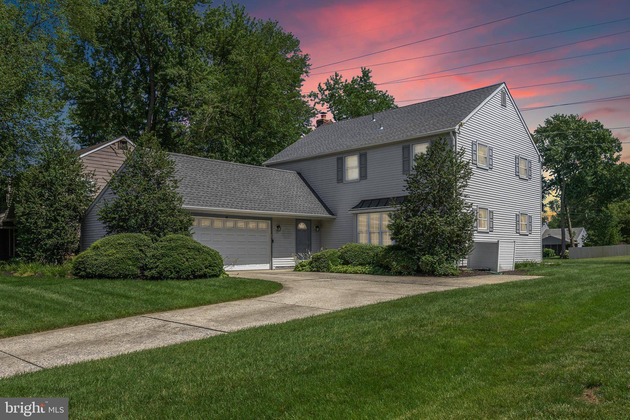 325 TENBY CHASE DR, Delran, NJ 08075