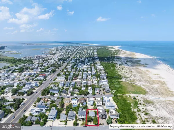 Barnegat Light, NJ 08006,12 E 26 ST