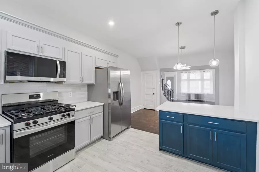 127 W ALBANUS ST, Philadelphia, PA 19120
