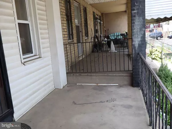 Philadelphia, PA 19142,2912 S ROBINSON ST