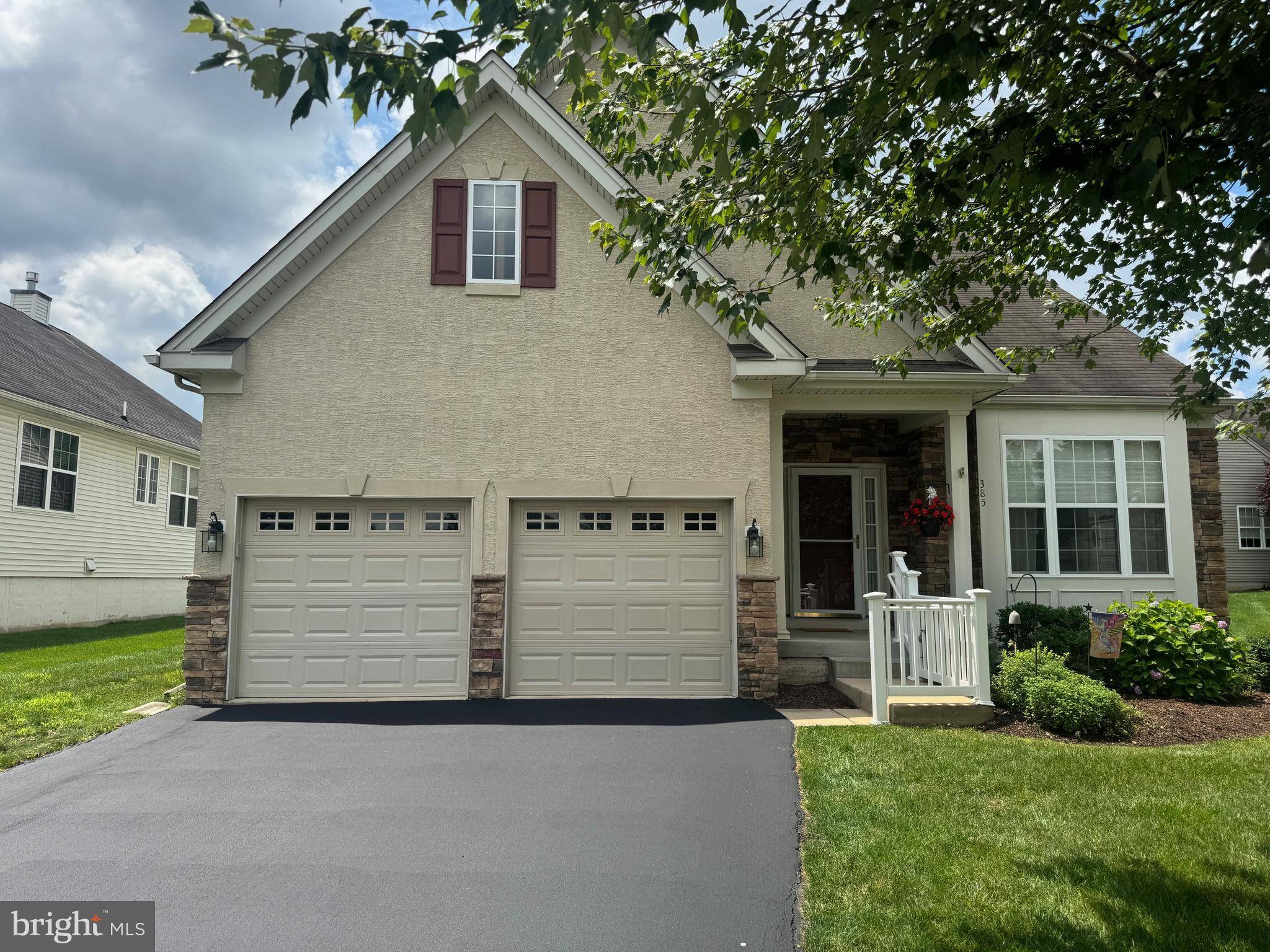 385 RANDALL LN, Coatesville, PA 19320