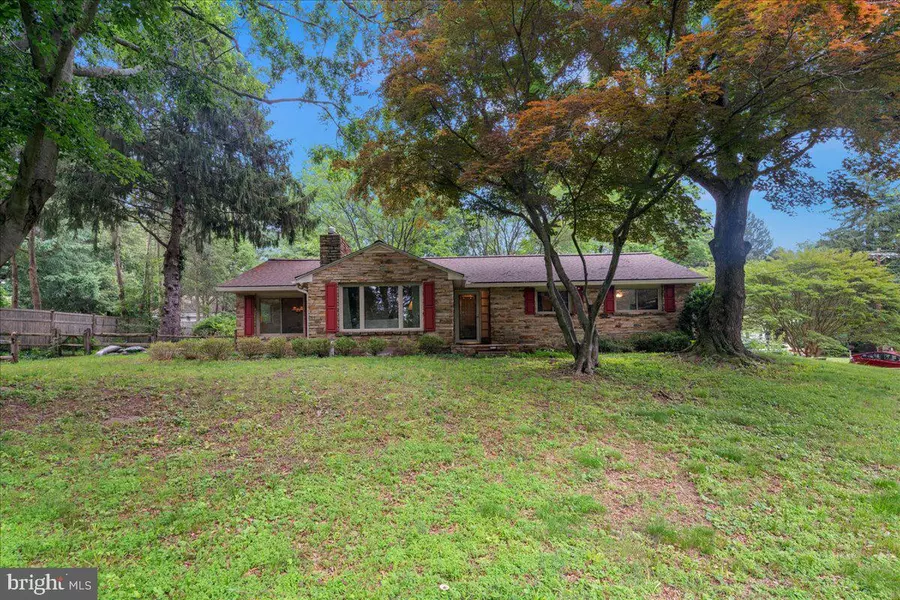 1 HIGH ACRES DRIVE, Ewing, NJ 08628