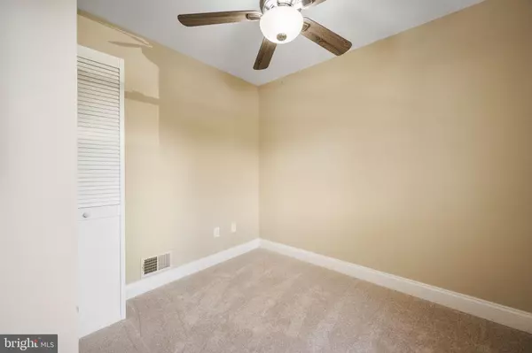 Sterling, VA 20164,86 SUGARLAND RUN DR