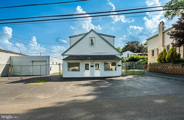 663 CLEARVIEW AVE, Feasterville Trevose, PA 19053