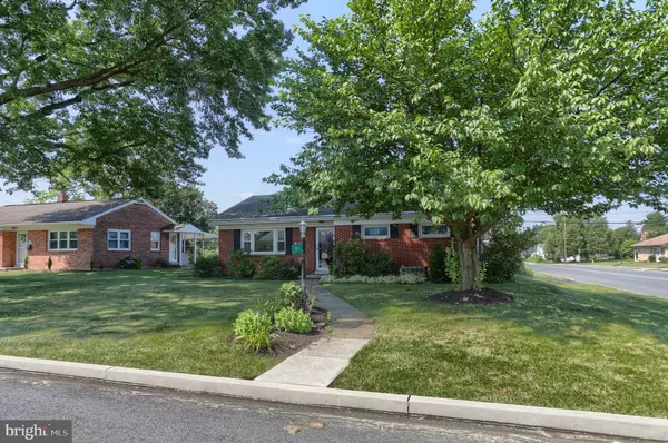 Palmyra, PA 17078,811 S HARRISON ST