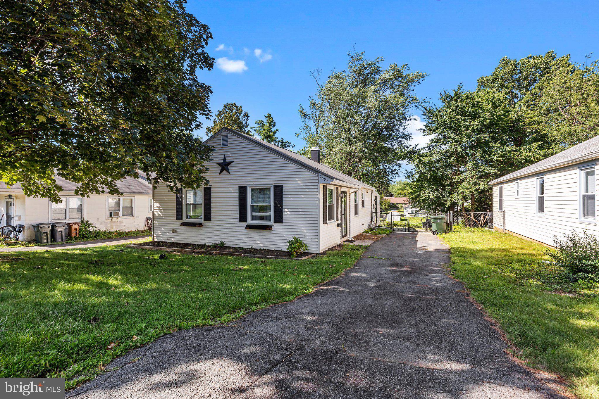 2637 BARNES AVE, Abington, PA 19001