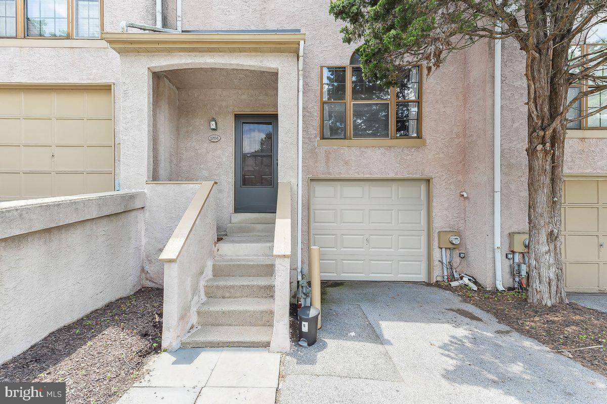 West Chester, PA 19382,3204 STONEHAM DR #3204