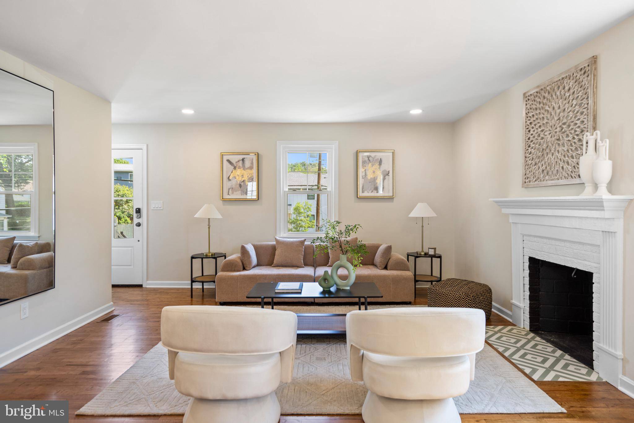 Arlington, VA 22206,2108 S DINWIDDIE ST