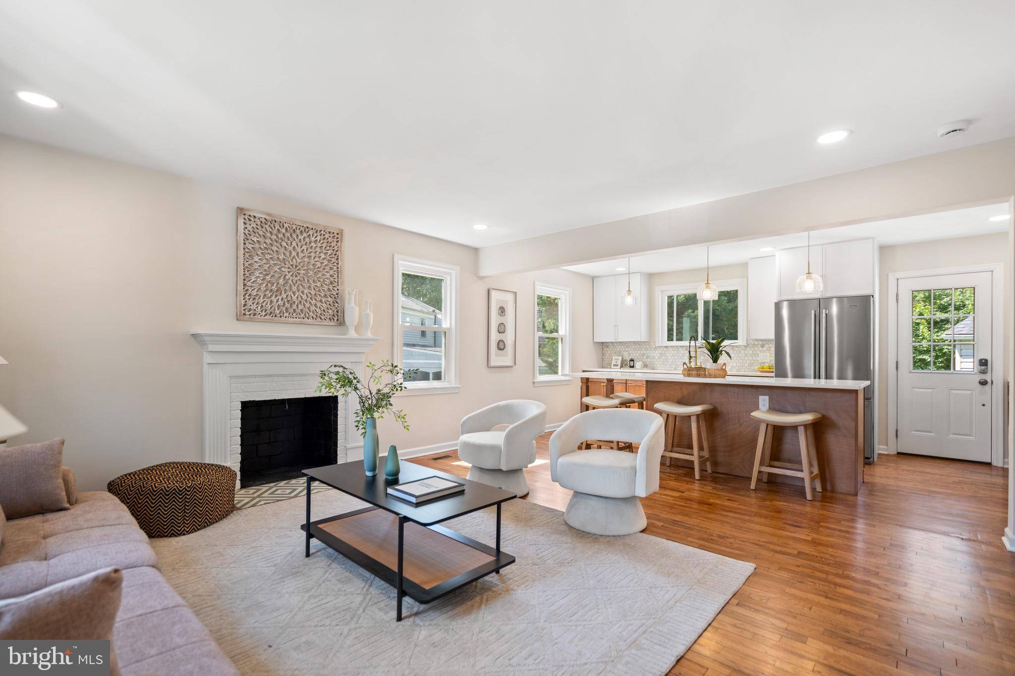 Arlington, VA 22206,2108 S DINWIDDIE ST