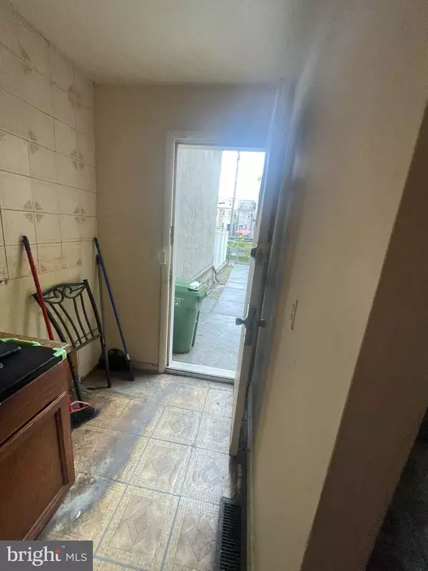 Baltimore, MD 21218,309 E 22ND ST