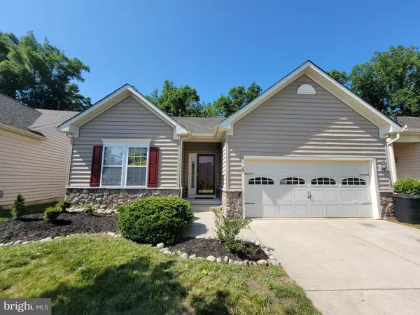 29 HEARTHSTONE BLVD, Pemberton, NJ 08068