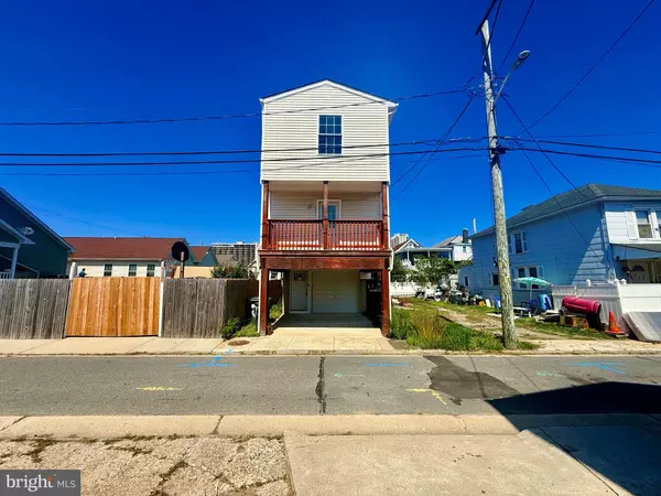 Atlantic City, NJ 08401,131 N CONGRESS AVE