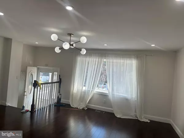 Philadelphia, PA 19154,3333 GURLEY RD