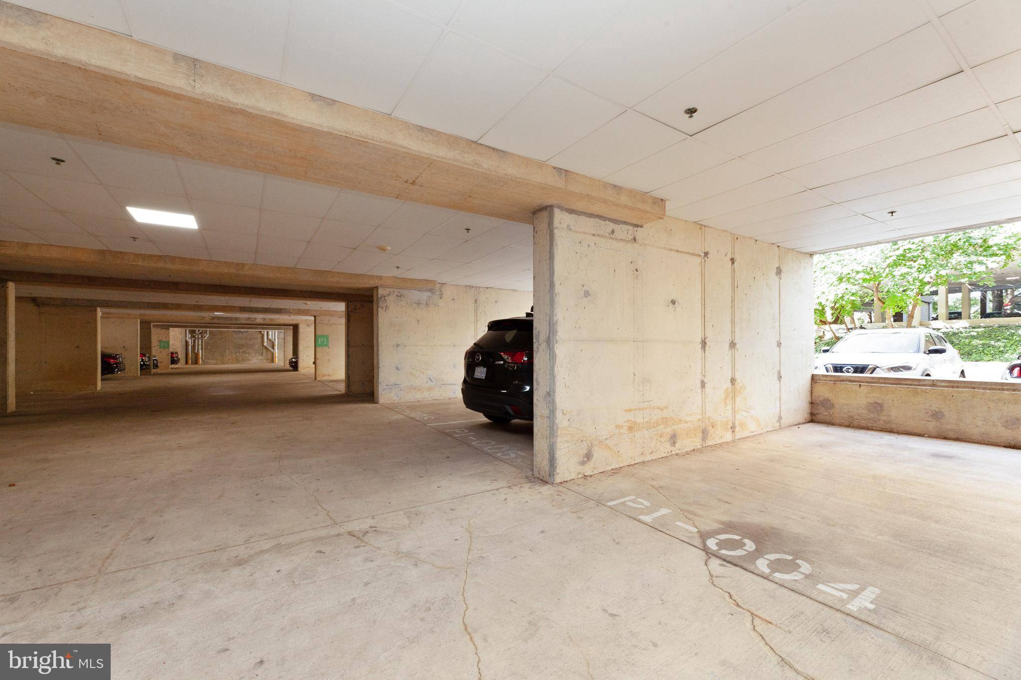 Washington, DC 20024,355 I ST SW #322