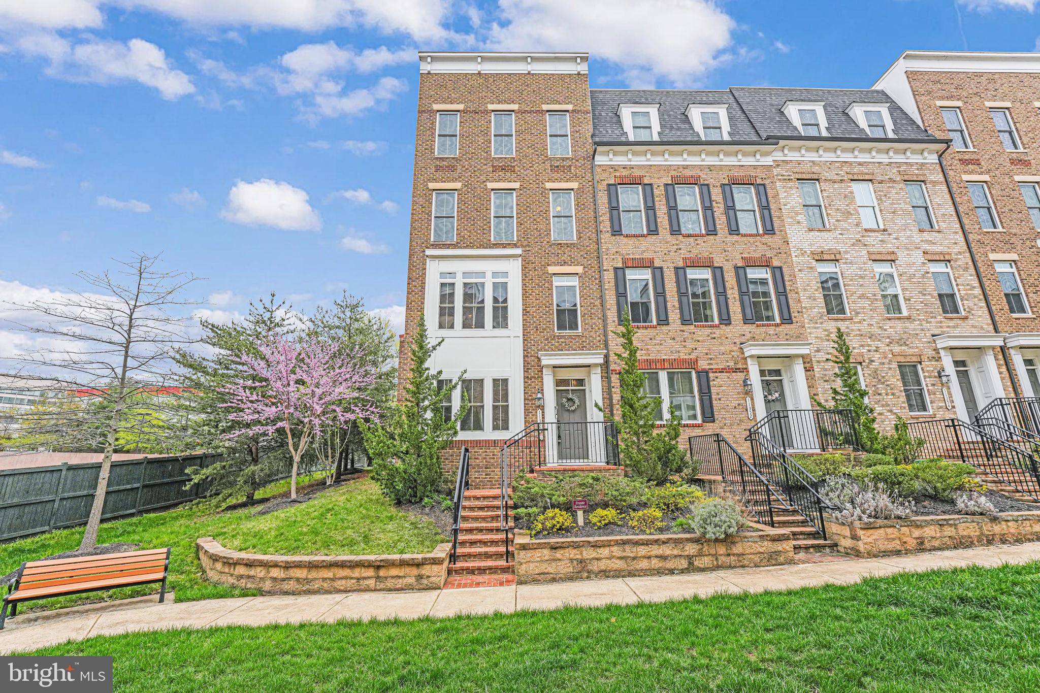 Fairfax, VA 22030,11350 RIDGELINE RD