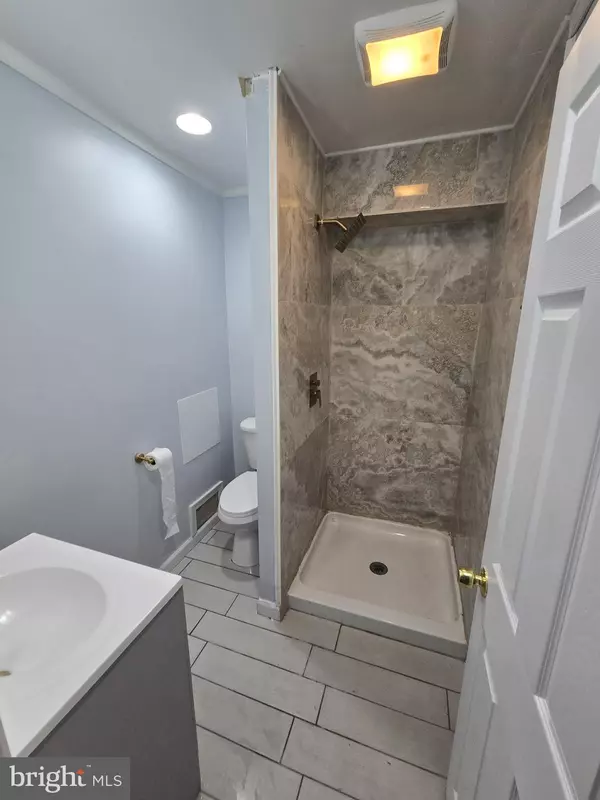 Philadelphia, PA 19121,1716 N WILLINGTON ST