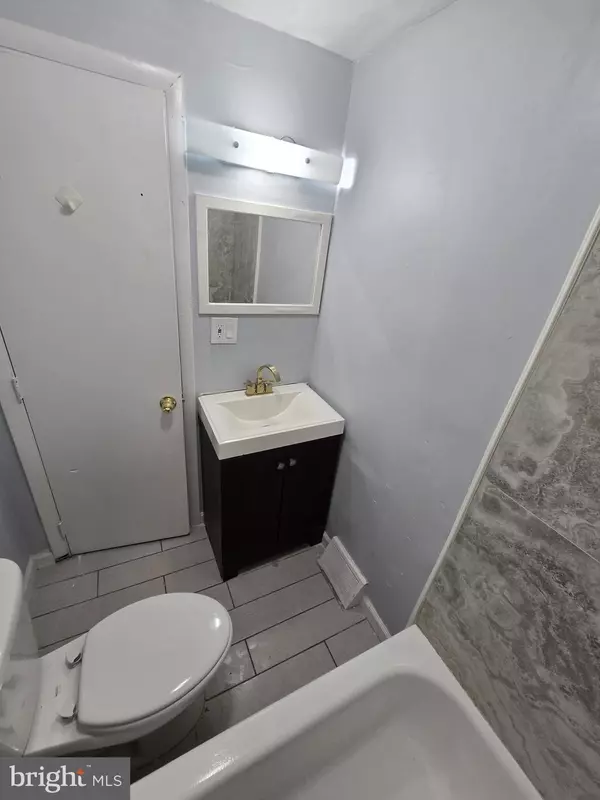 Philadelphia, PA 19121,1716 N WILLINGTON ST