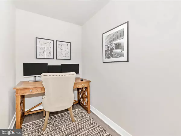 New Market, MD 21774,5824 PECKING STONE ST