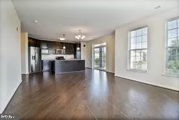 Silver Spring, MD 20906,3911 DOC BERLIN DR #32