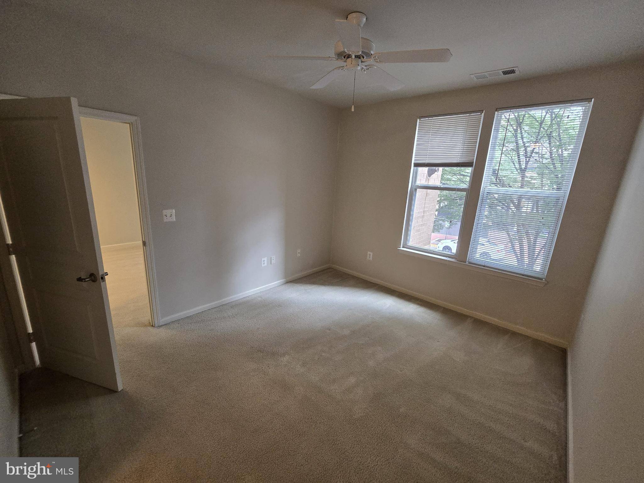 Reston, VA 20190,12000 MARKET ST #224