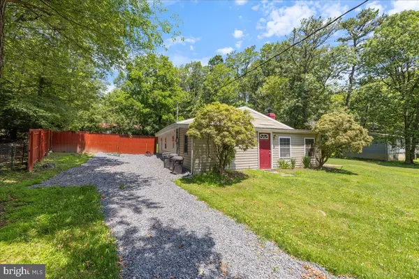 Effort, PA 18330,1107 BLUEGRASS LN