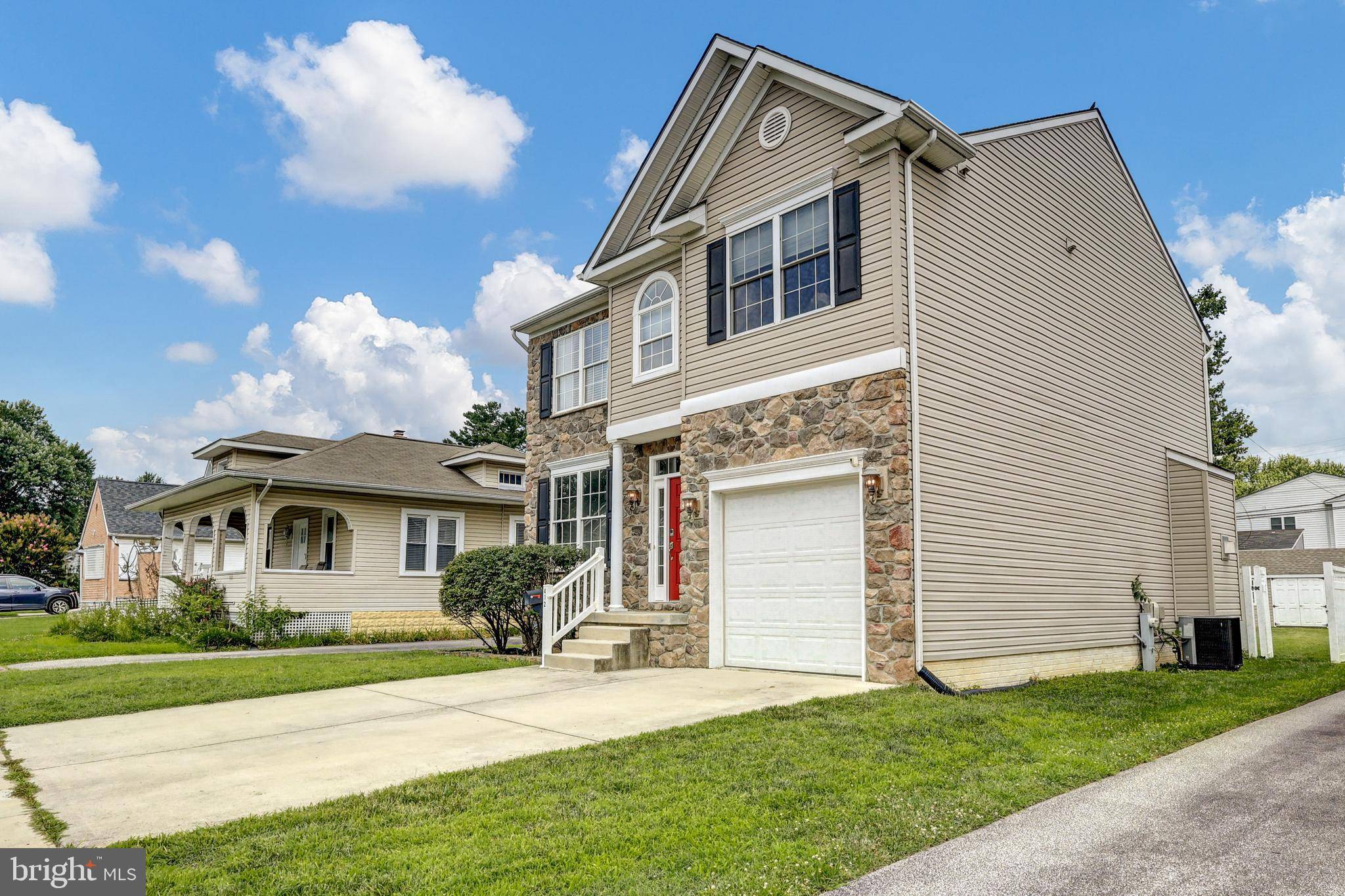 Linthicum Heights, MD 21090,412 SHIPLEY RD