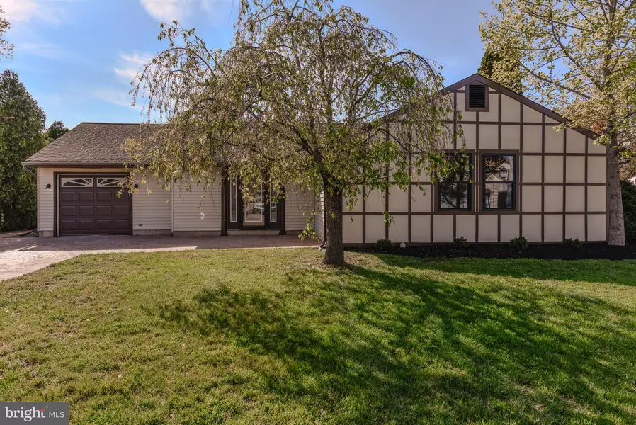 17 HAINES DR, Sewell, NJ 08080