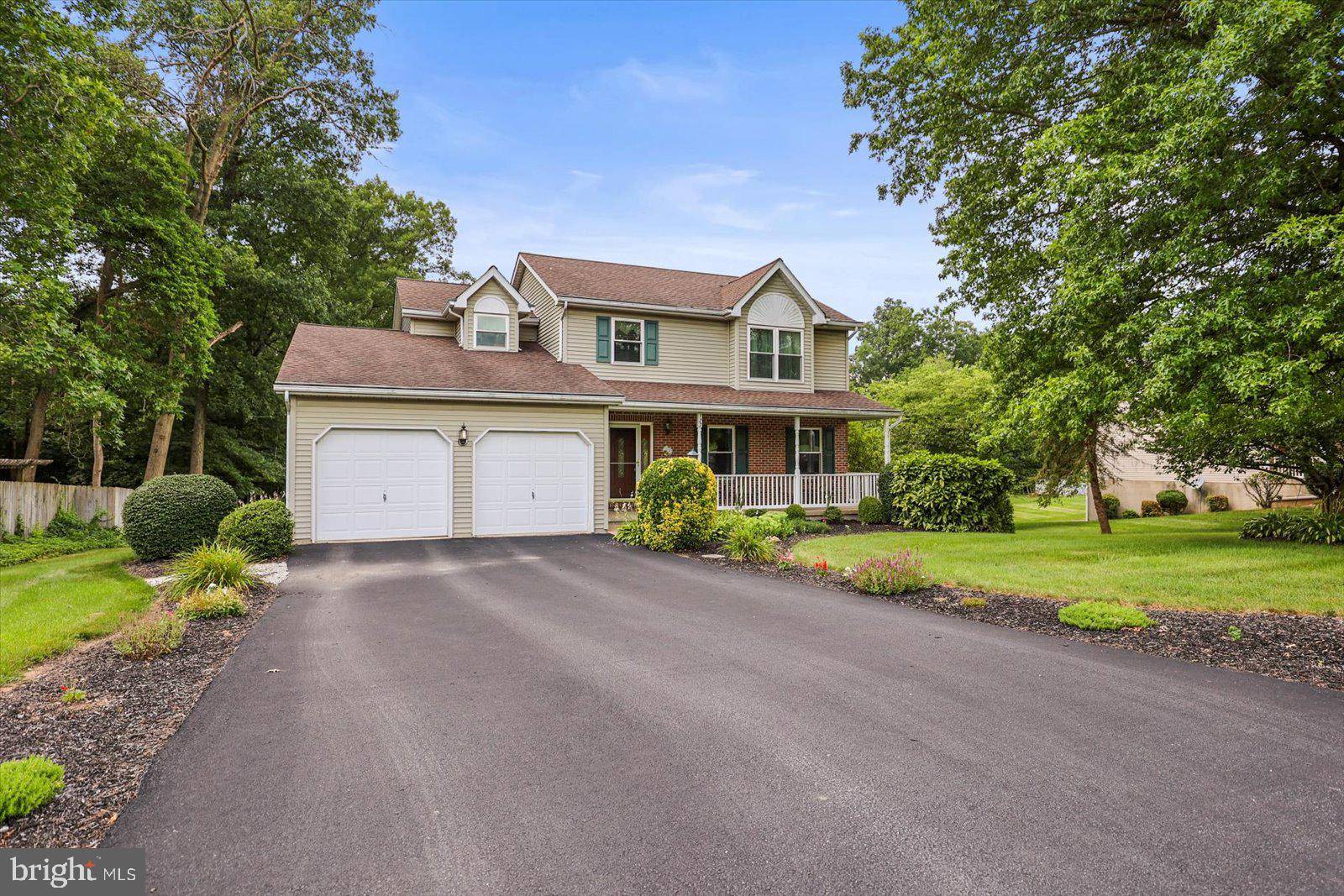 Stewartstown, PA 17363,127 HERSHEY CIR