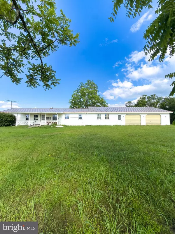 Berkeley Springs, WV 25411,11101 WINCHESTER GRADE RD