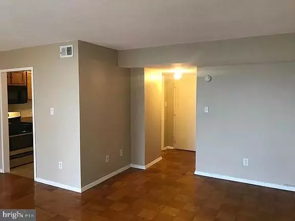 Hyattsville, MD 20783,1836 METZEROTT RD #1510