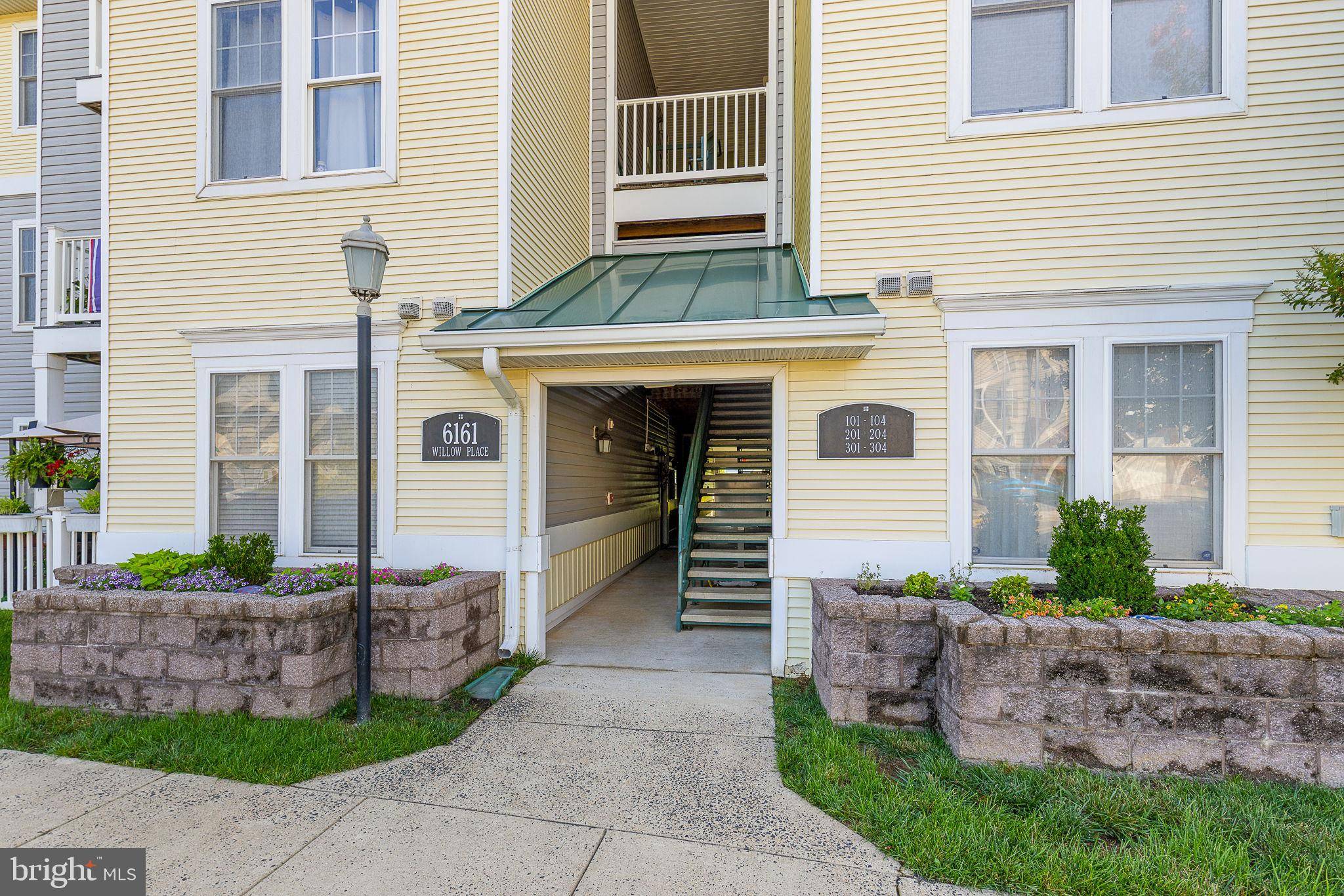 6161 WILLOW PL #104, Bealeton, VA 22712
