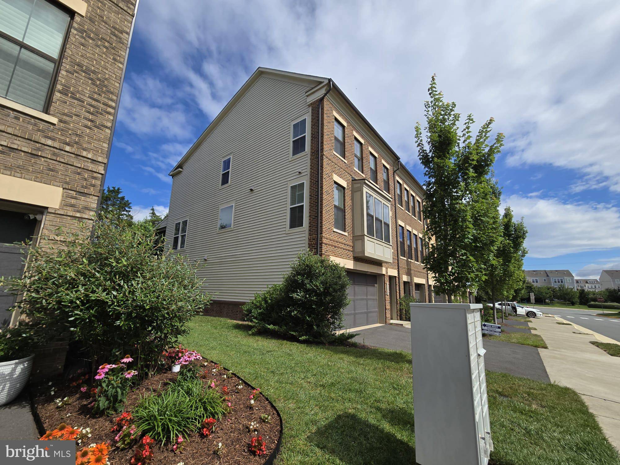 Ashburn, VA 20148,23647 TURTLE POINT TER