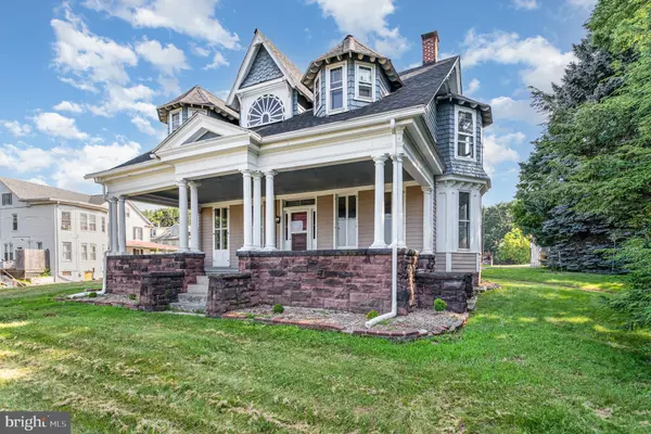Steelton, PA 17113,331 SHORT ST