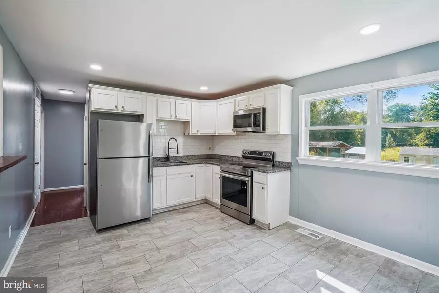 6071 CATLETT RD, Bealeton, VA 22712