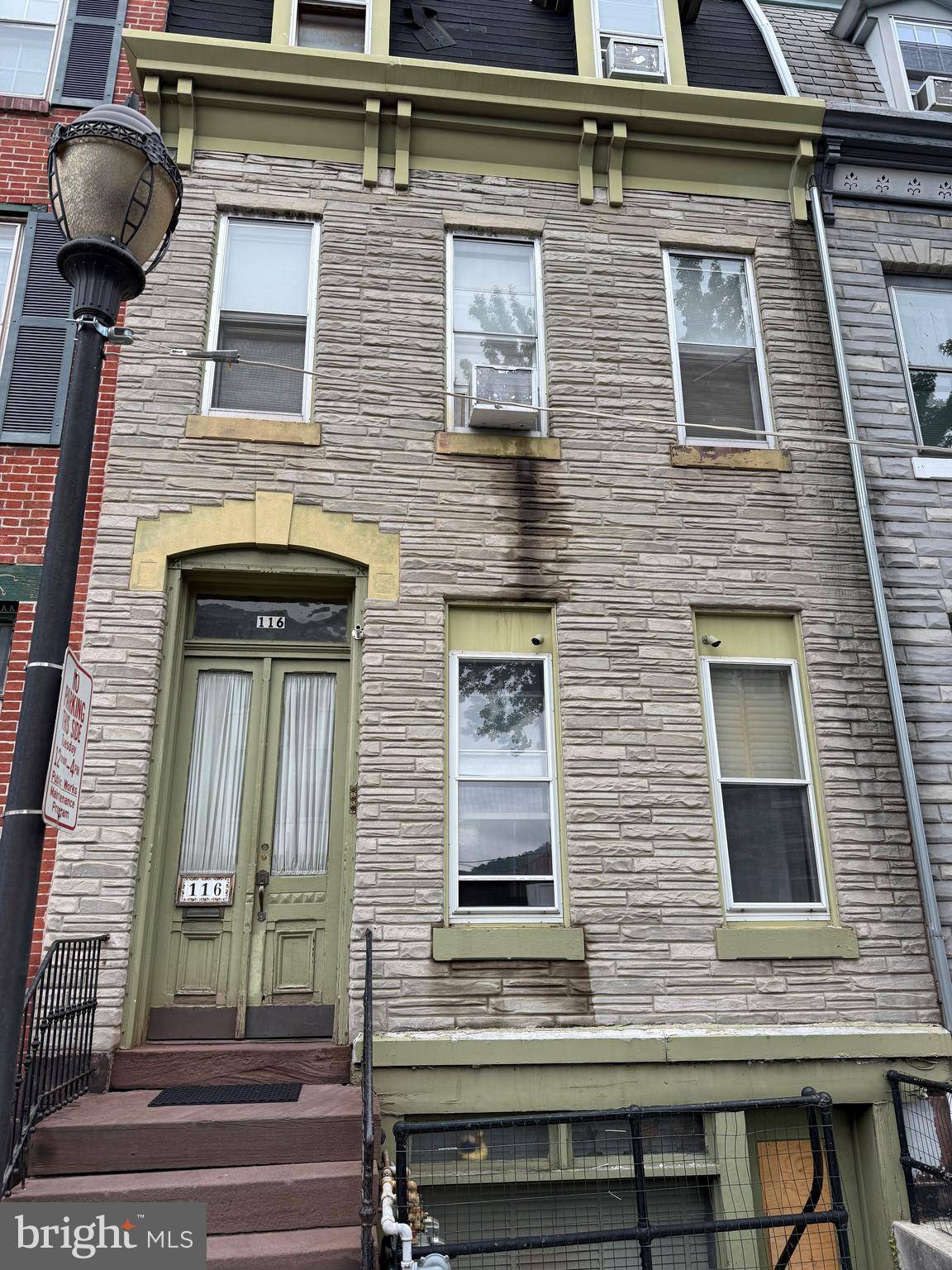 Reading, PA 19602,116 S 4TH ST