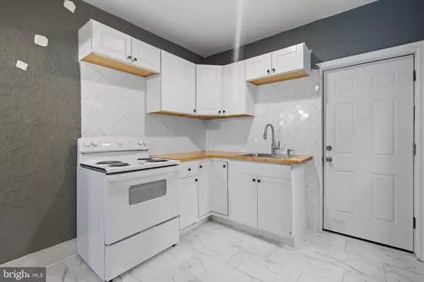 Philadelphia, PA 19143,1307 S HANSON ST
