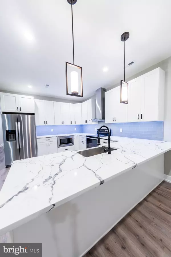 2219 FRANKFORD AVE #3, Philadelphia, PA 19125