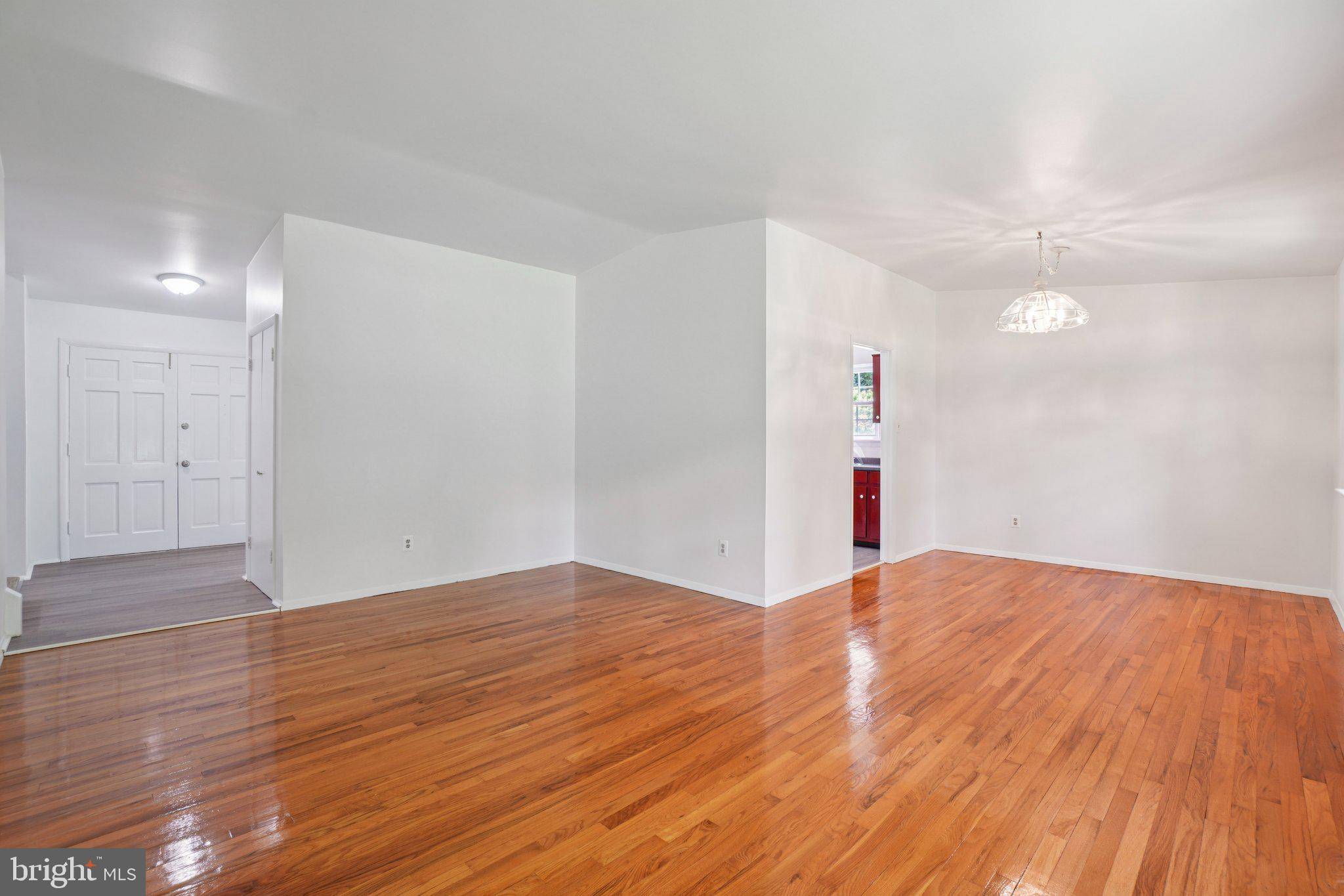 Fairfax, VA 22032,4700 TWINBROOK RD