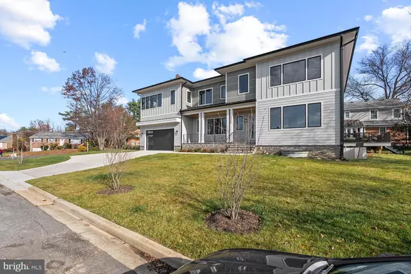 Falls Church, VA 22043,2115 NATAHOA CT