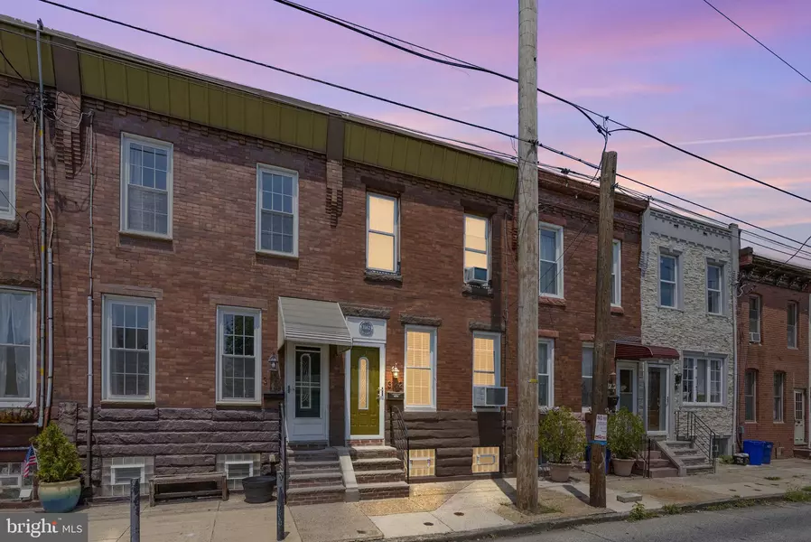 3162 CHATHAM ST, Philadelphia, PA 19134