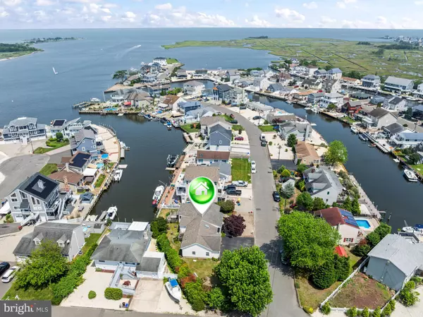 Lanoka Harbor, NJ 08734,935 MALLARD DR
