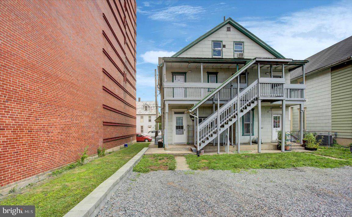 Chambersburg, PA 17201,179-181 KENNEDY STREET