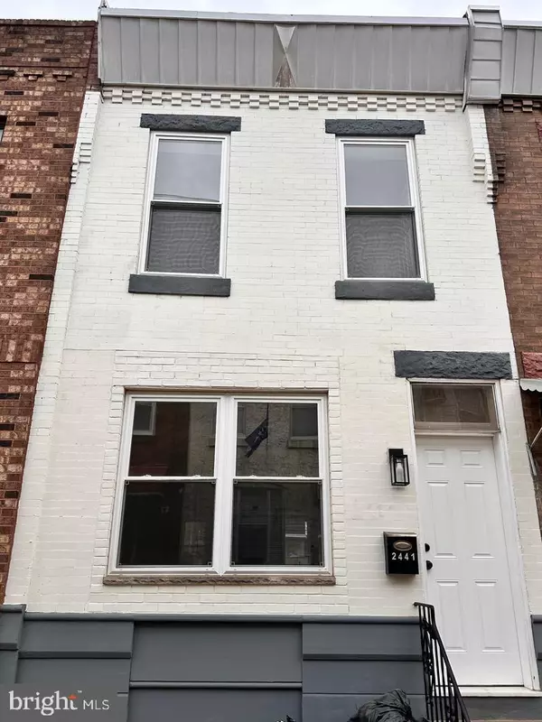 2441 S DARIEN ST, Philadelphia, PA 19148