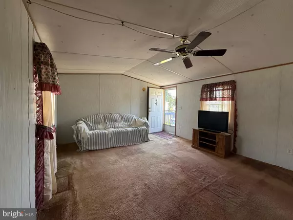Mantua, NJ 08051,150 WHIPPOORWILL WAY