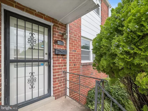 Hyattsville, MD 20782,5011 36TH PL