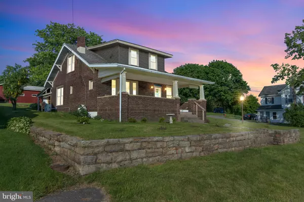 318 CLEARFIELD ST, Wallaceton, PA 16876