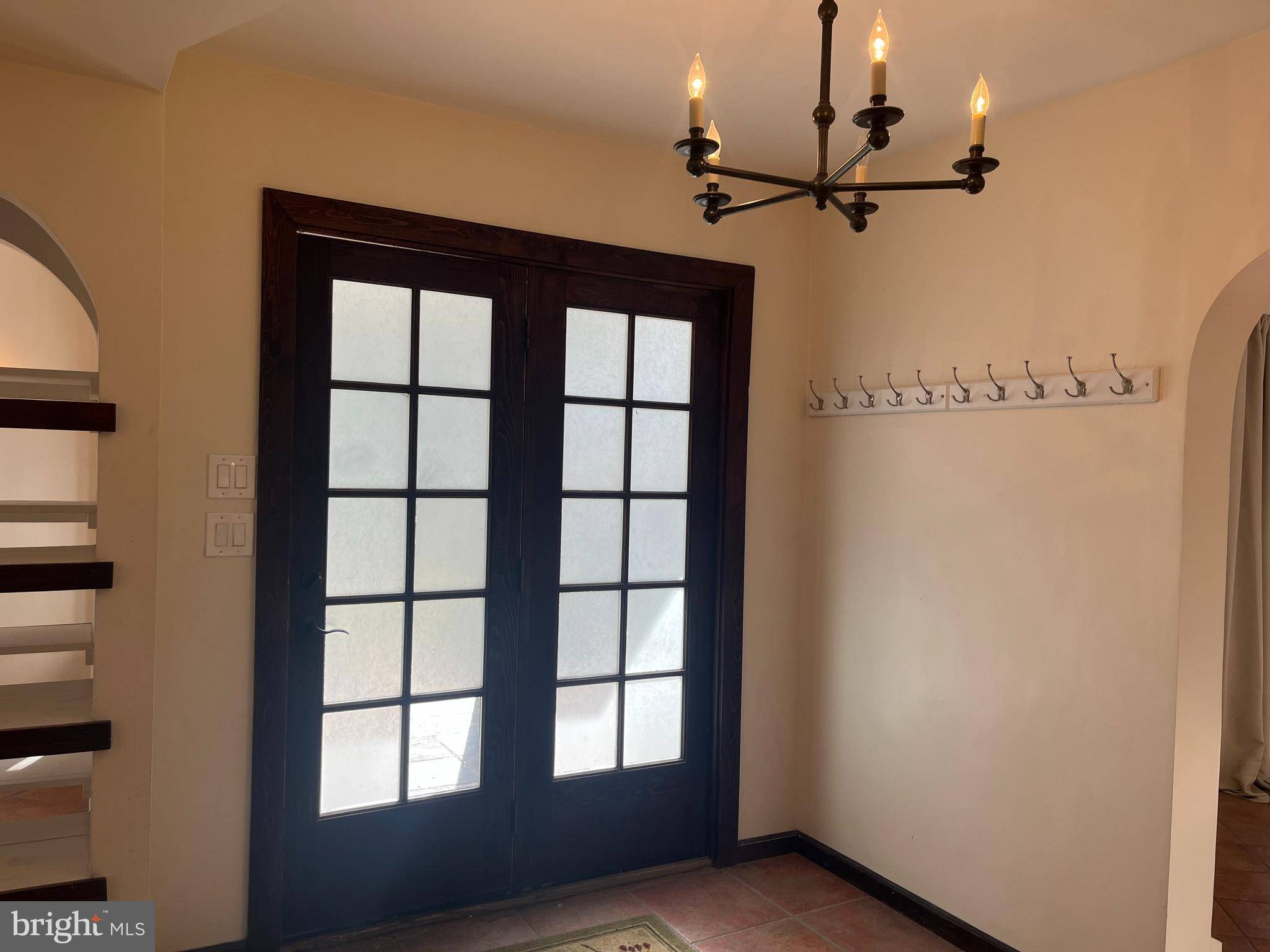 Mclean, VA 22101,6822 SORREL ST
