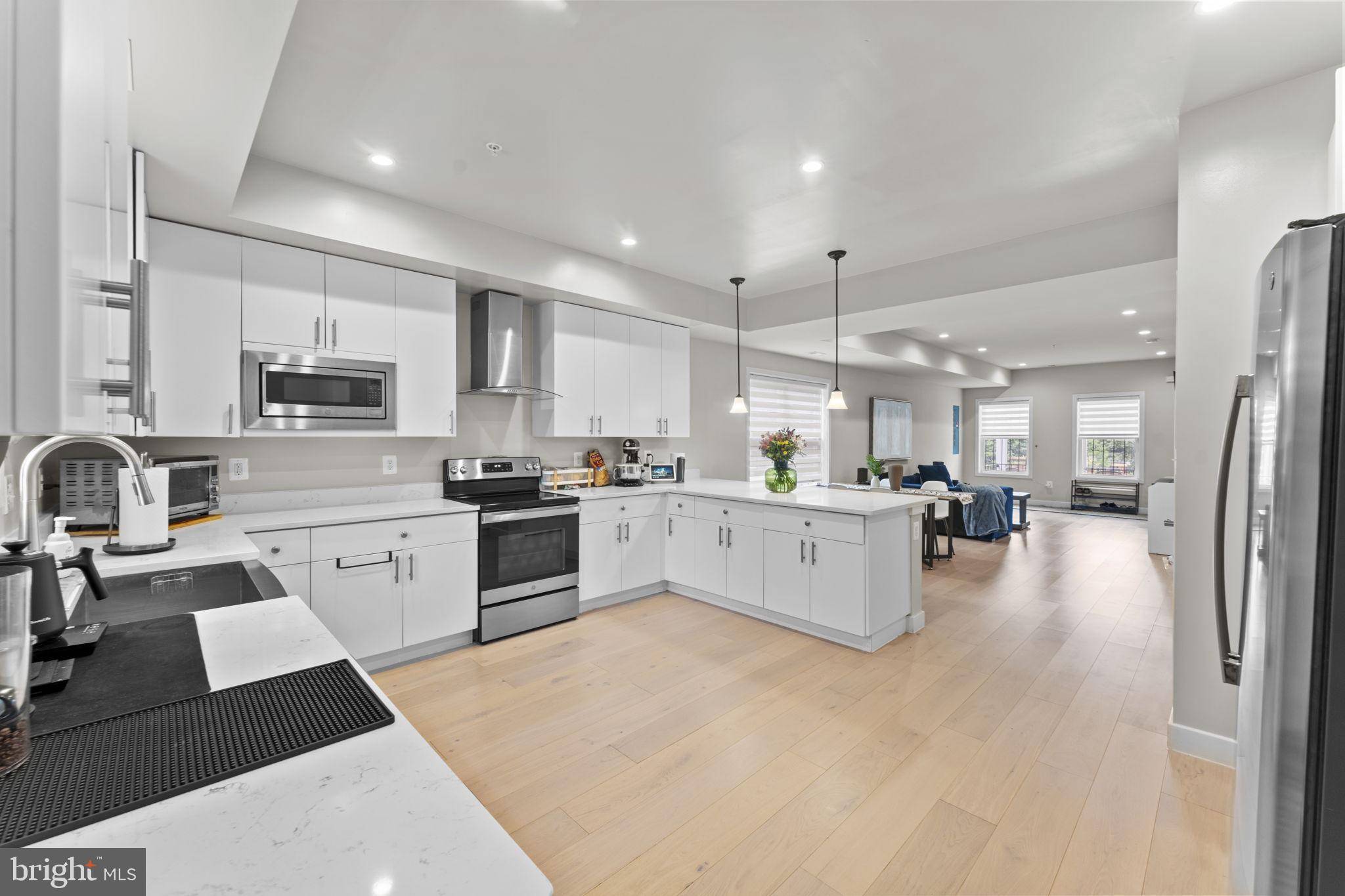 4008 9TH ST SE, Washington, DC 20032