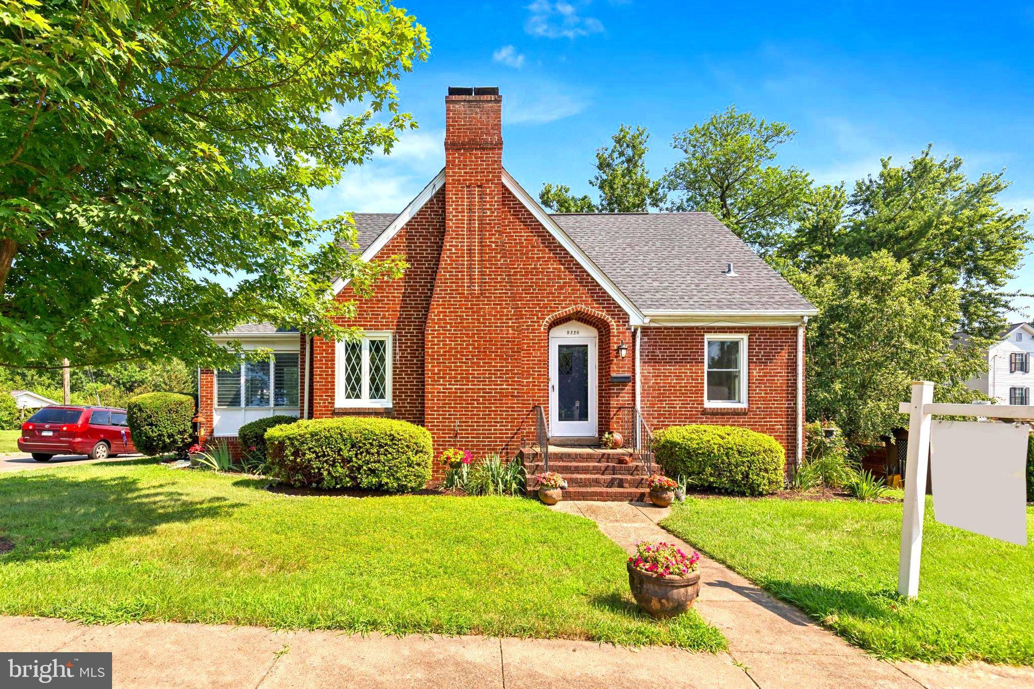 9226 PORTNER AVE, Manassas, VA 20110