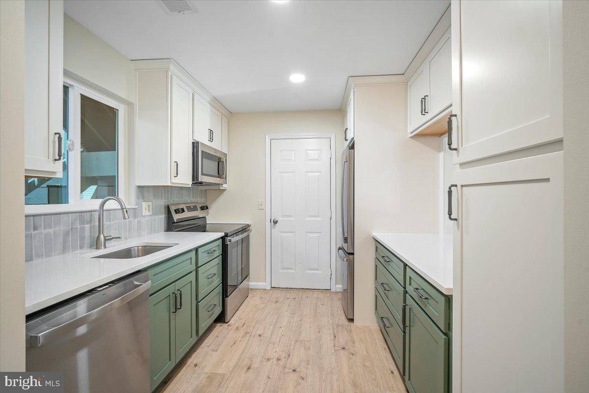 New Market, MD 21774,10264-A REDTAIL CT #10264A